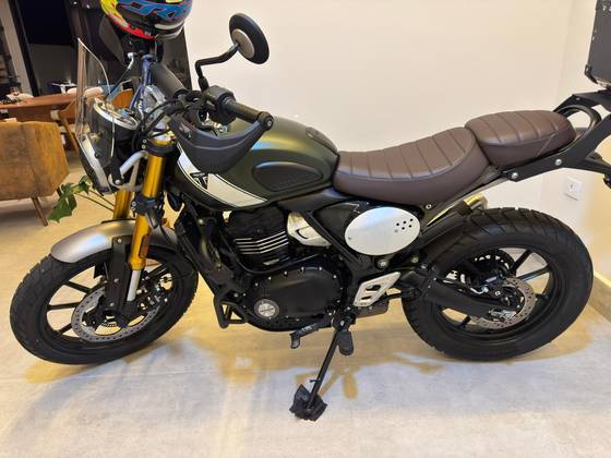 TRIUMPH SCRAMBLER 400 X 
